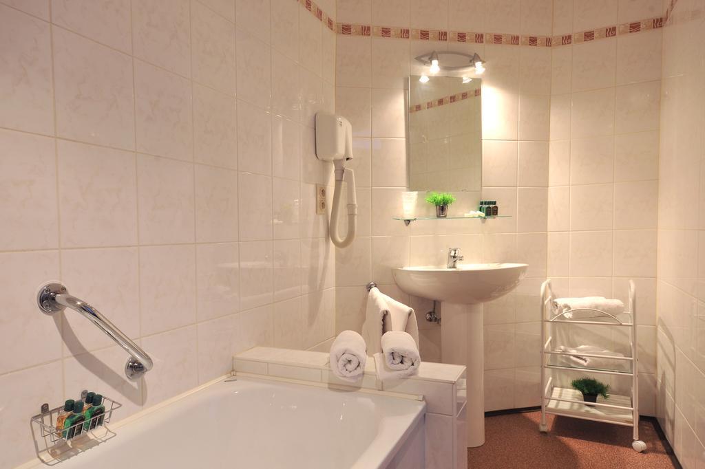 Hotel Du Perron Theux Værelse billede
